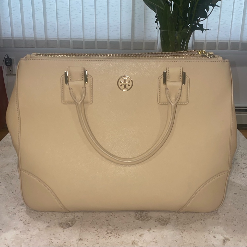 Tory Burch - excellent condition tote bag